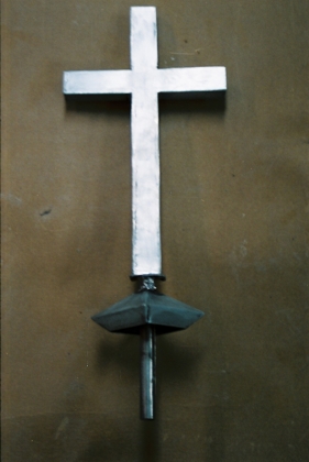 Viehweg - krzyż przed montażem. Fot.J.Matysiak