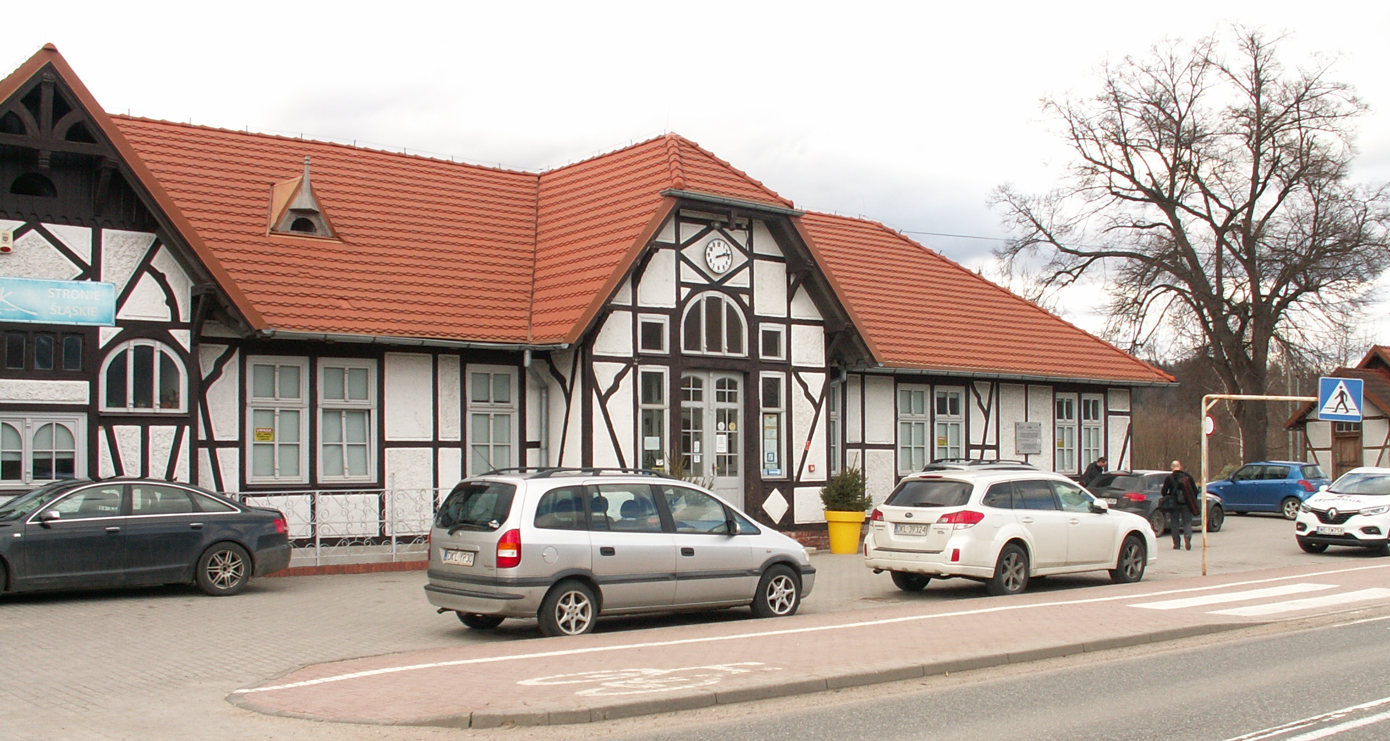 Centrum Edukacji, Turystyki i Kultury w Stroniu Śląskim